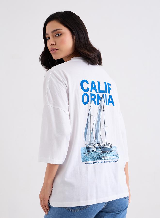 ستايلي تيشيرت فضفاض بطبعة كتابة وياقة دائرية - Image 4